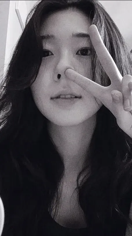 Representative background image loved by Han Yeji fandom