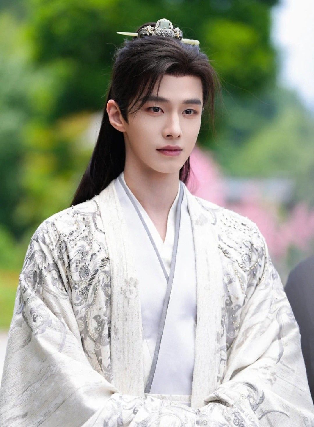 Latest photo of He Yu