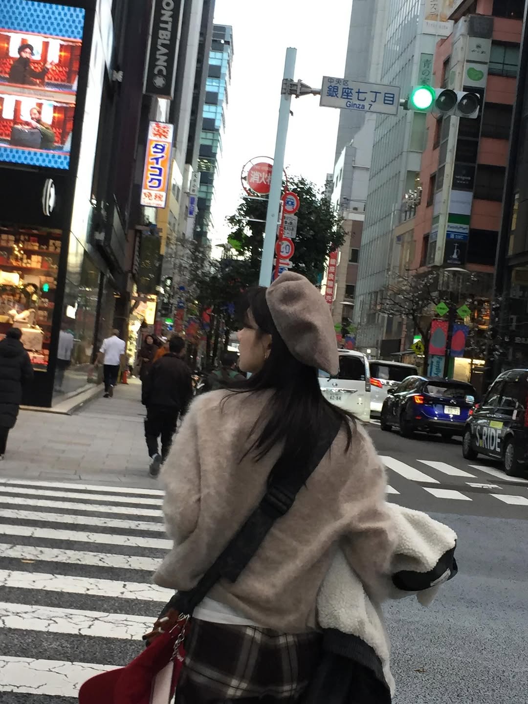 Recent activity shot of Jung Somin