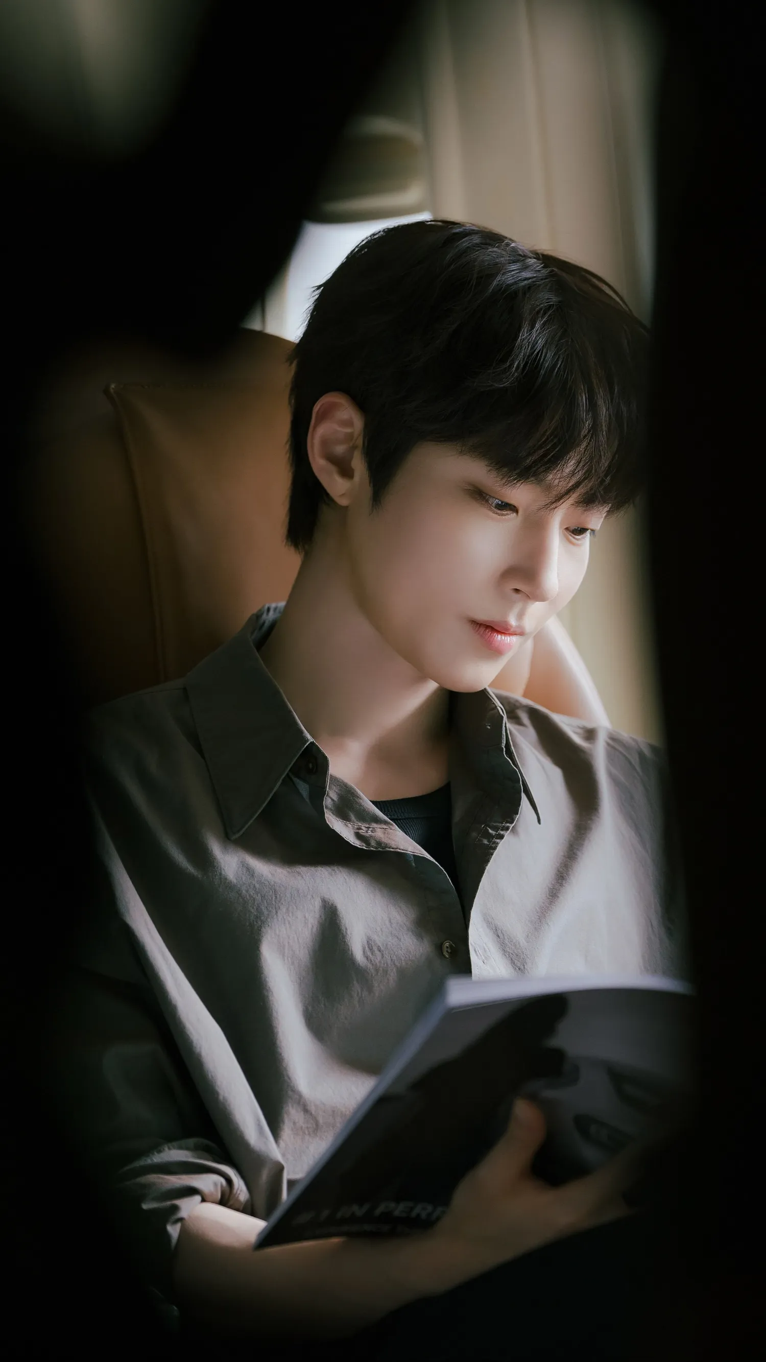 Representative background image loved by Hwang Inyoup fandom