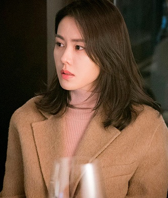 손예진 최근 활동샷