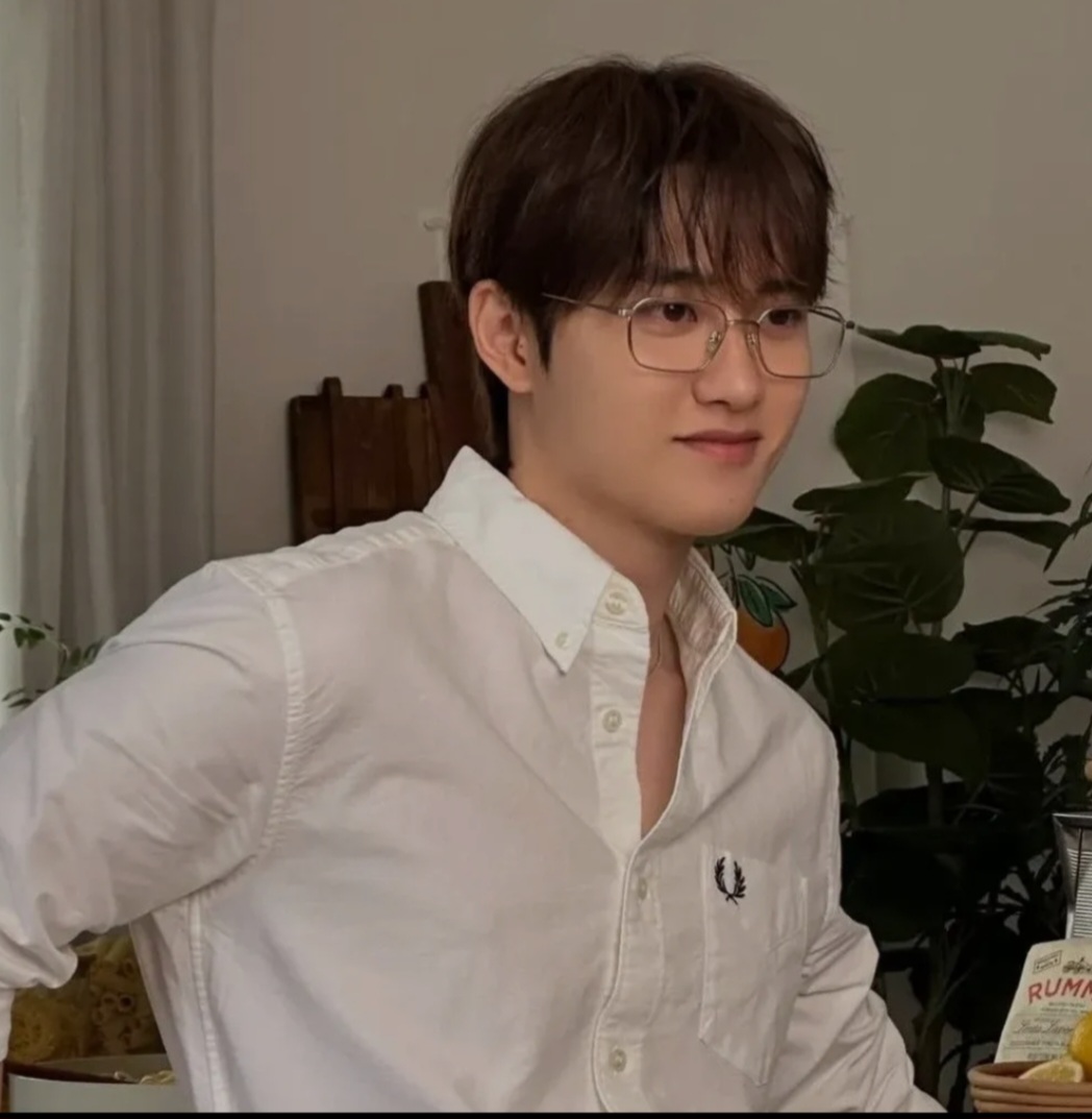 Cuplikan di balik layar dari Doh Kyungsoo (D.O.)