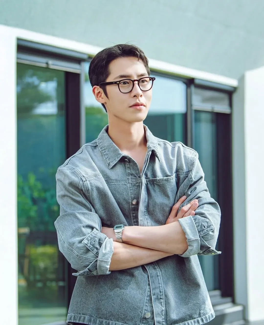 Recent activity shot of Lee Jaewook