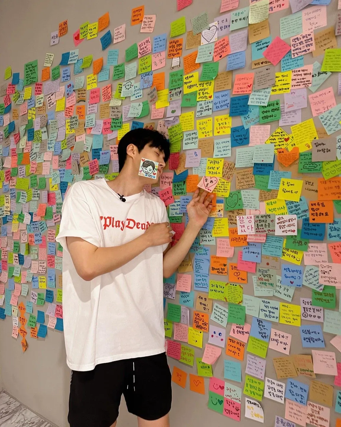 Foto kegiatan terbaru dari Kim Seonho