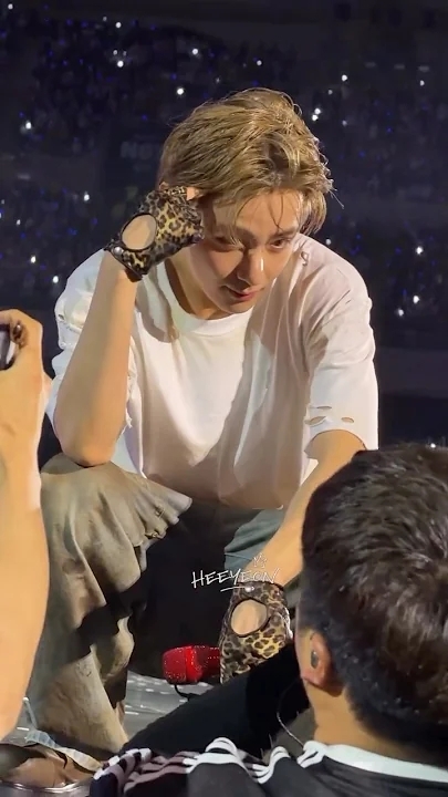 A moment captured by a fan of Kim Taehyung (V)