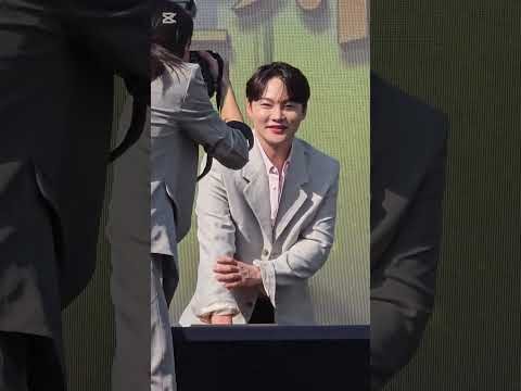 박서진의 비하인드 컷