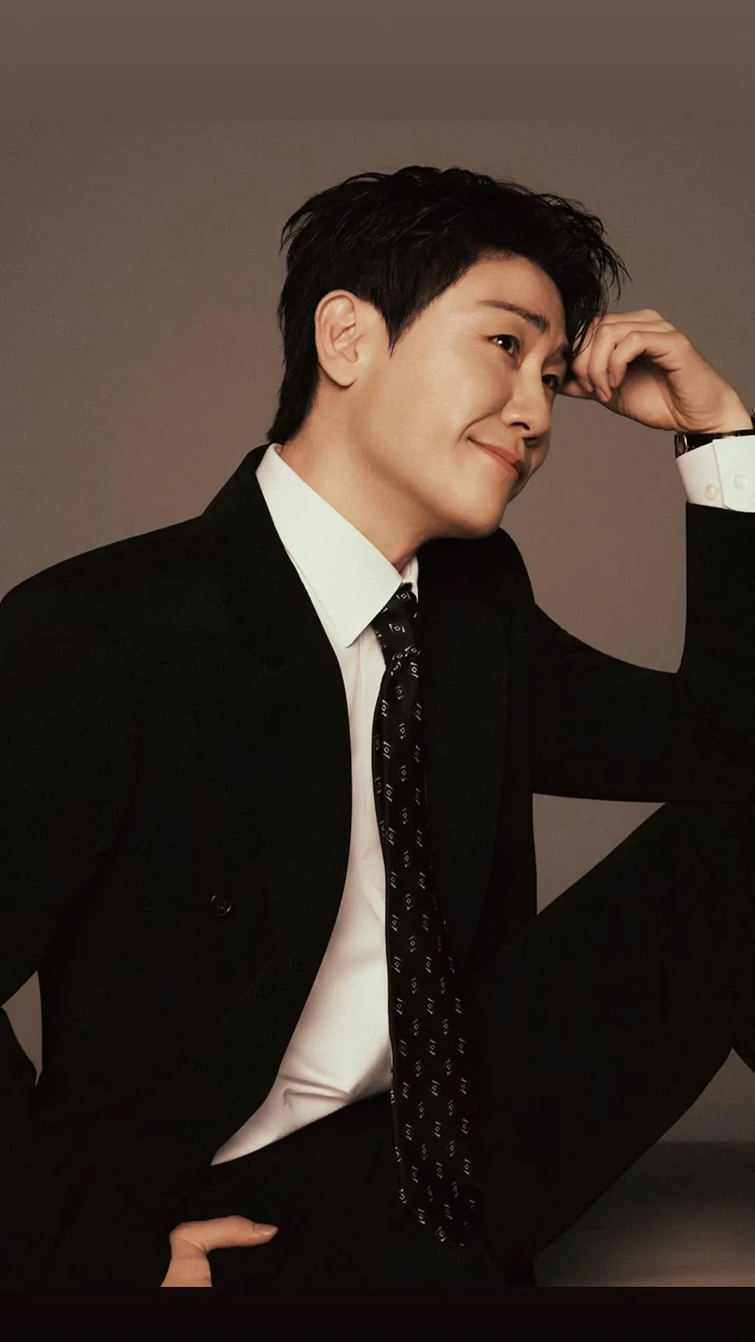 영탁의 비하인드 컷