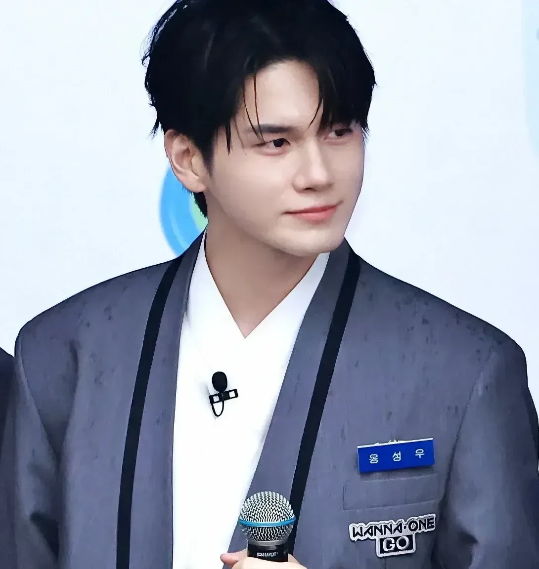 A moment captured by a fan of Ong Seongwu