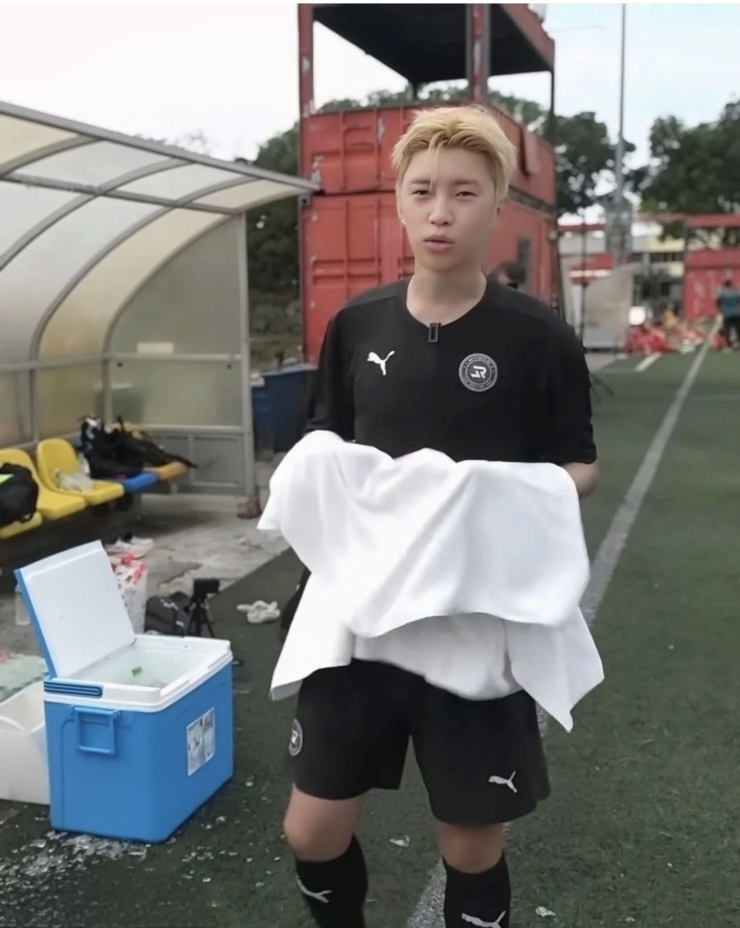 Foto kegiatan terbaru dari Lim Youngwoong