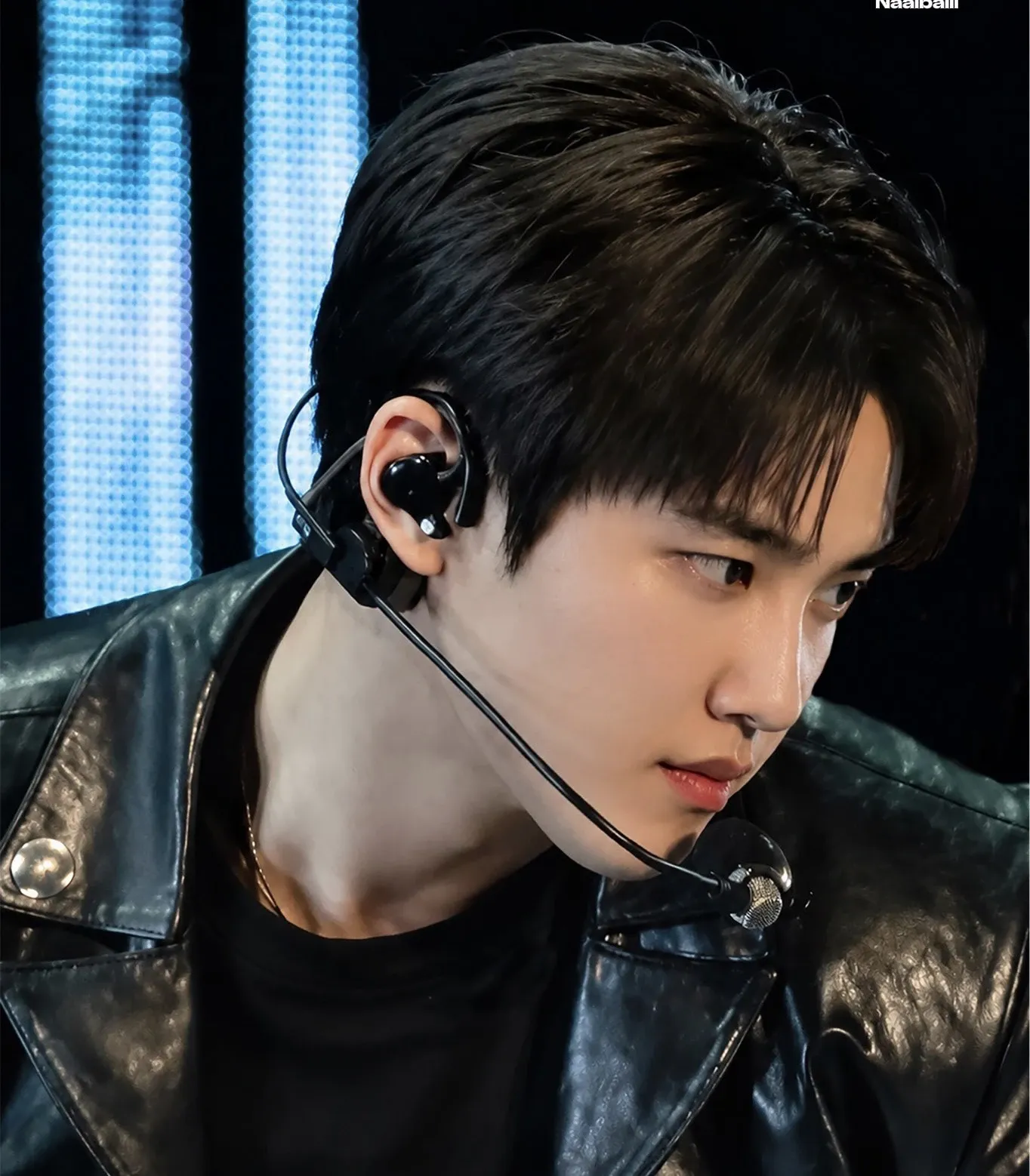 도경수 (디오)의 비하인드 컷