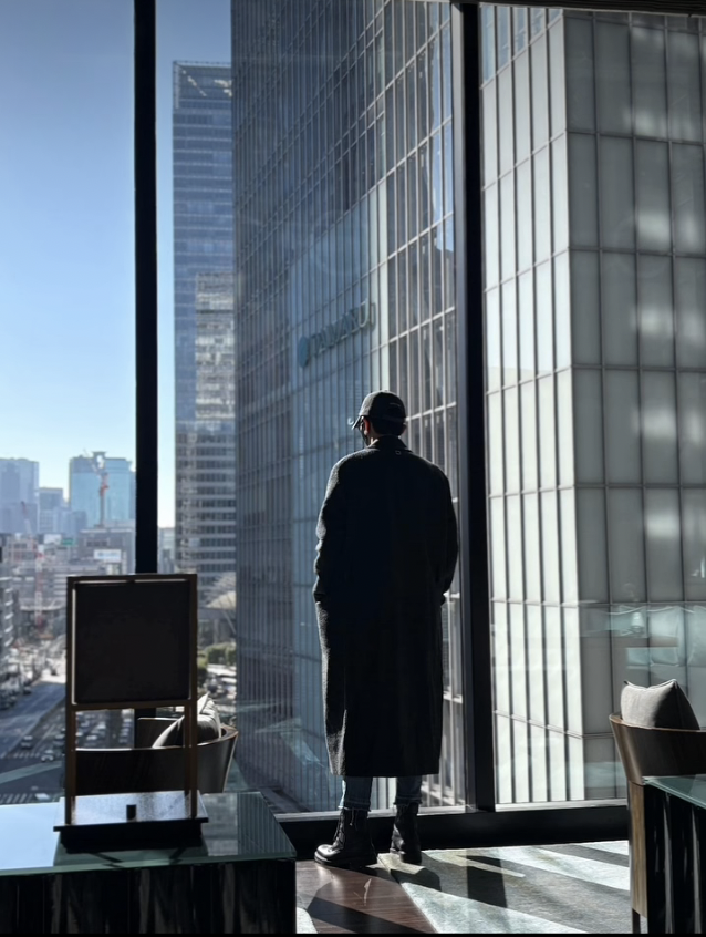 A moment captured by a fan of Lee Joongi