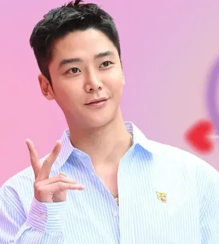 Foto terbaru dari Rowoon
