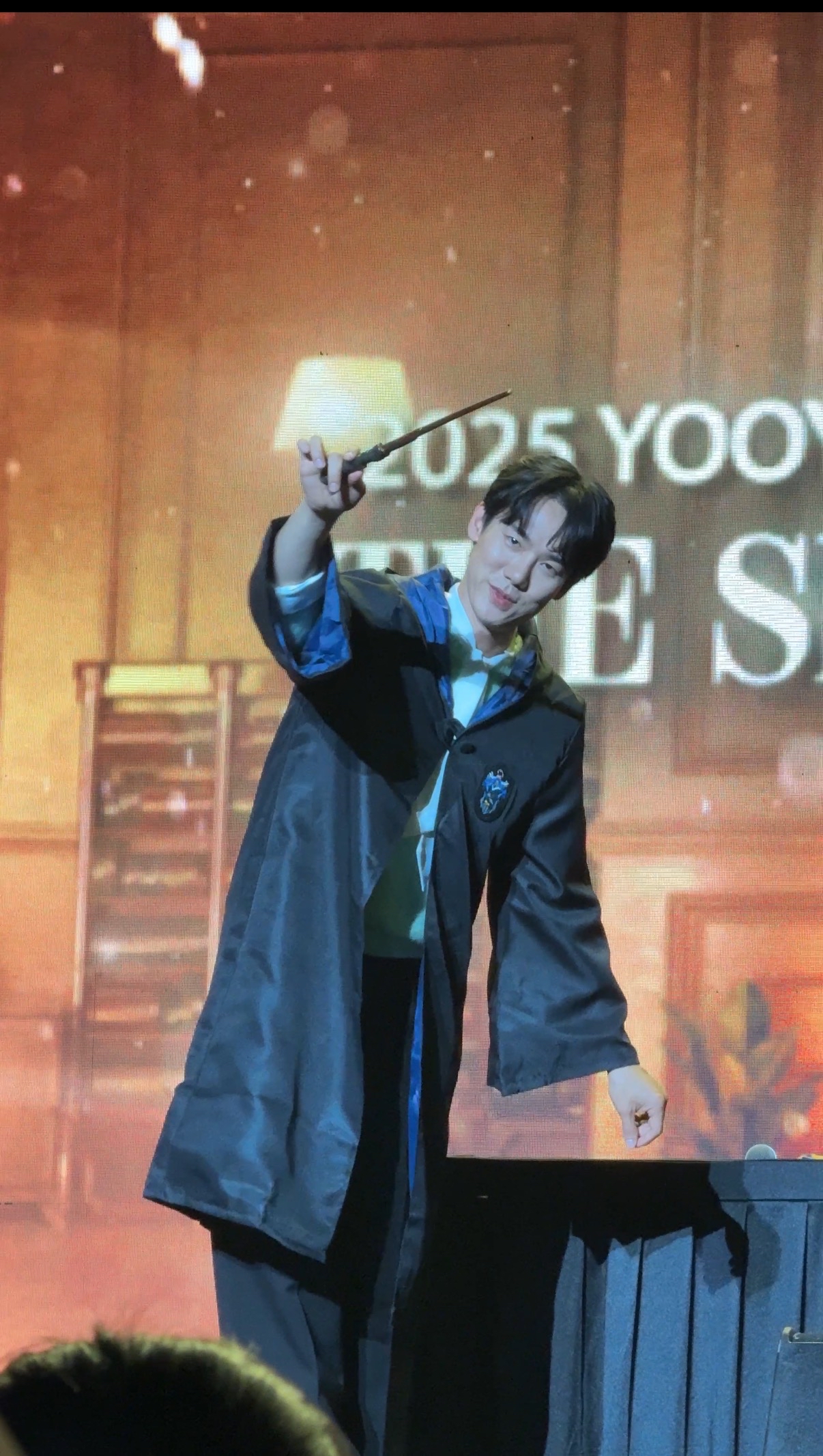 Behind-the-scenes cut of Yoo Yeonseok