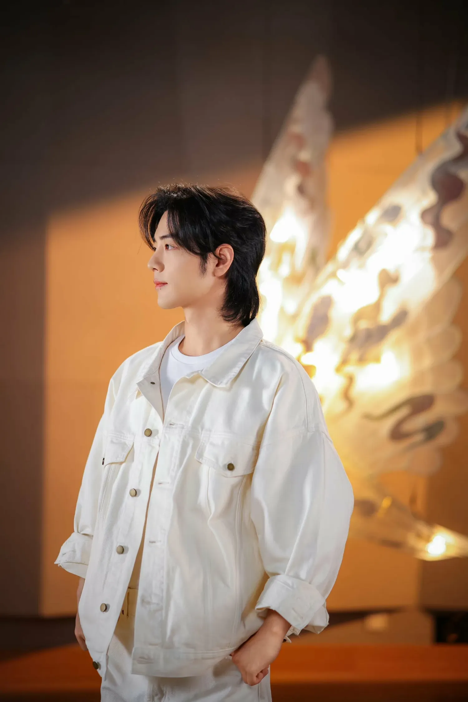 Behind-the-scenes cut of Xiao Zhan