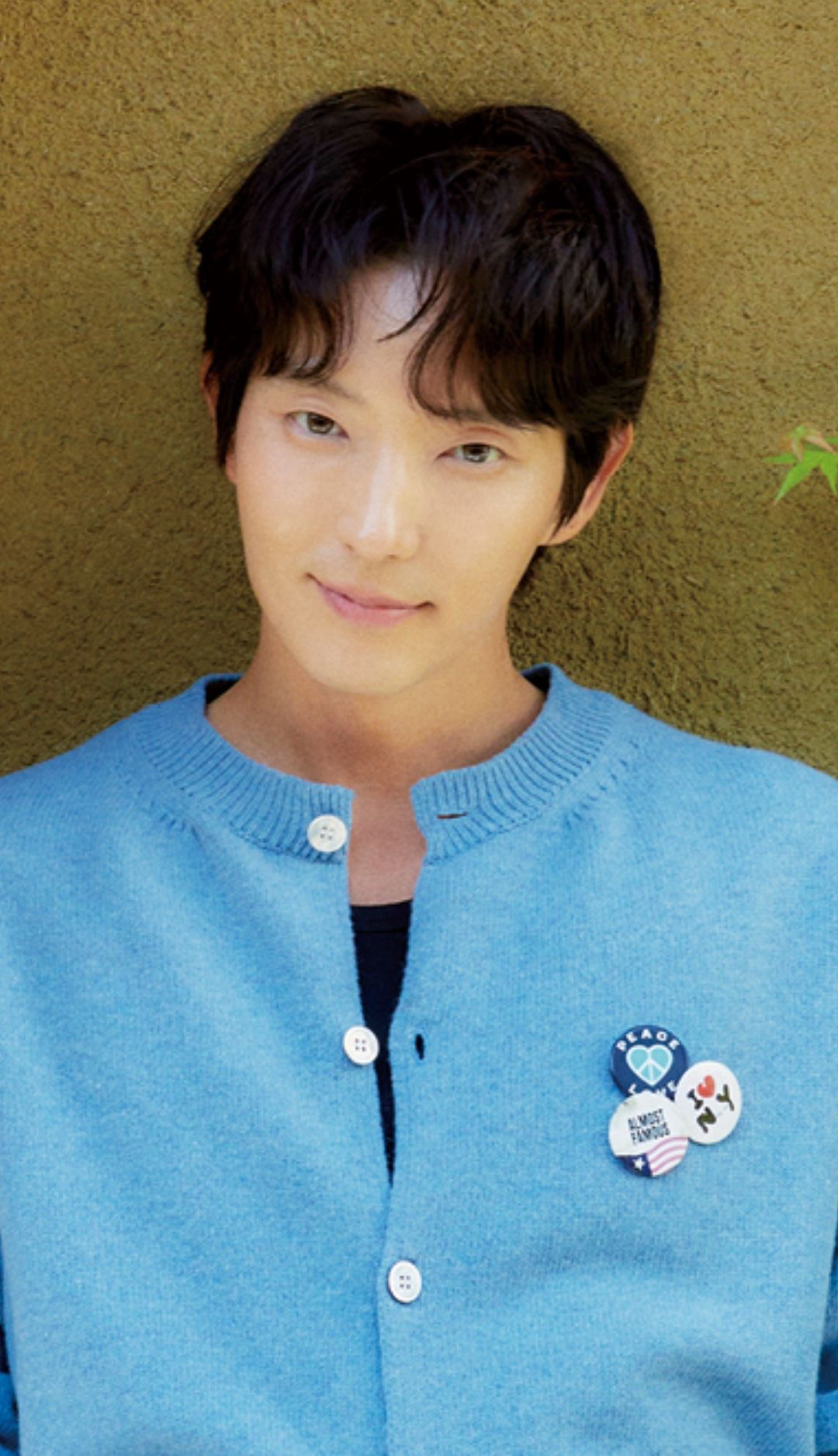 Recent activity shot of Lee Joongi