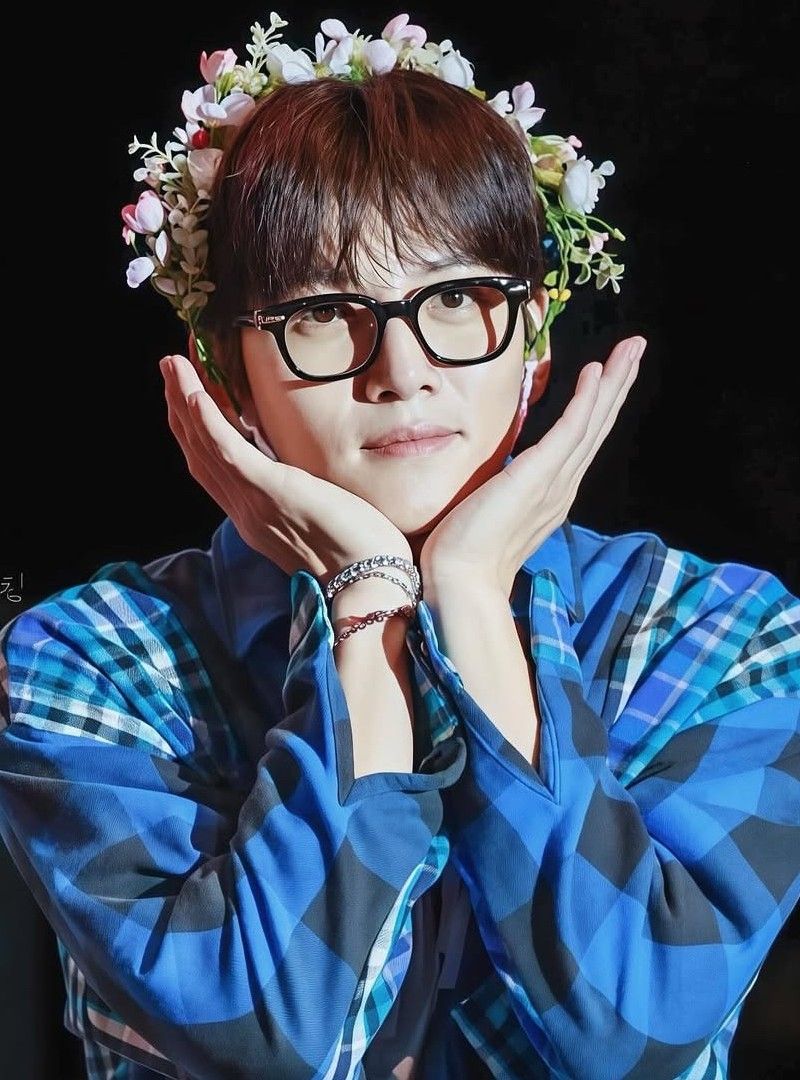 Behind-the-scenes cut of Ji Changwook