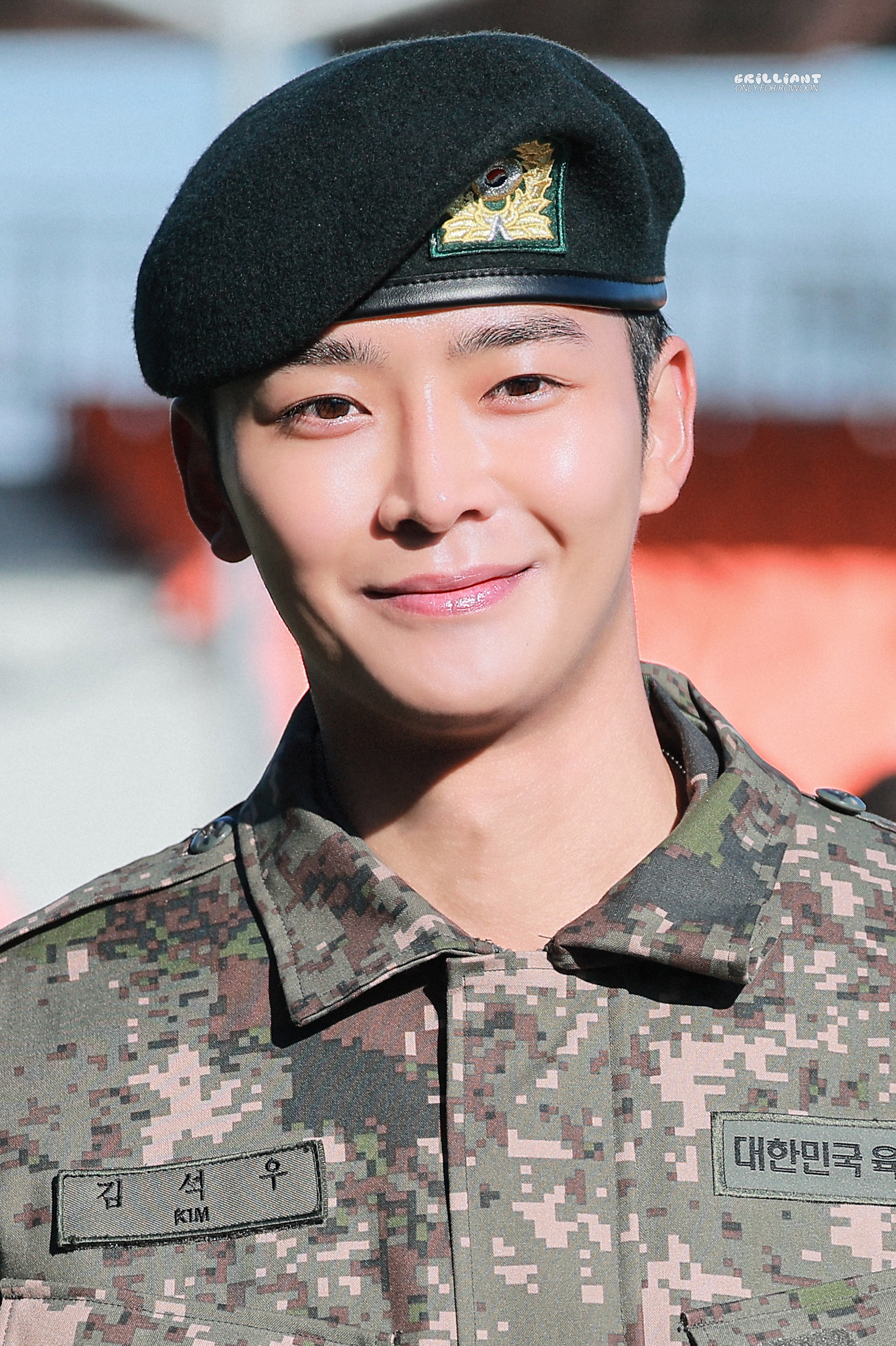 Momen yang diabadikan oleh penggemar Rowoon