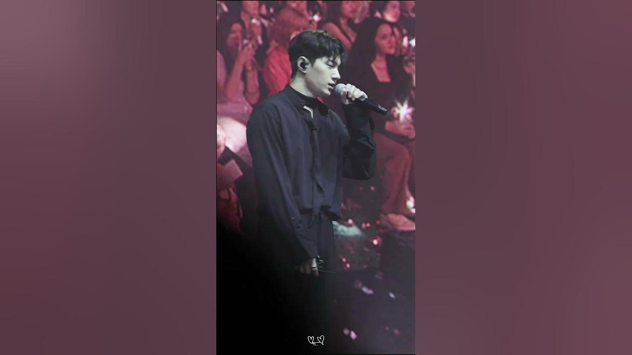 Recent activity shot of Kim Myungsoo (L)