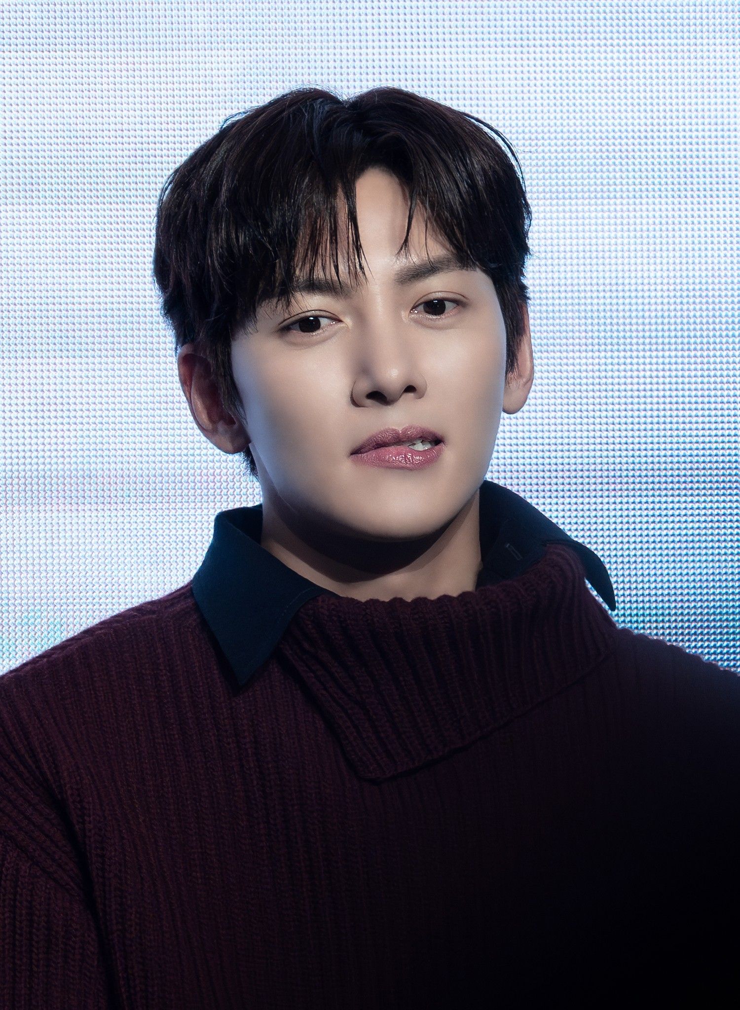 粉丝拍下的池昌旭瞬间