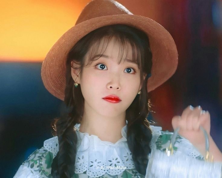 Latest photo of IU
