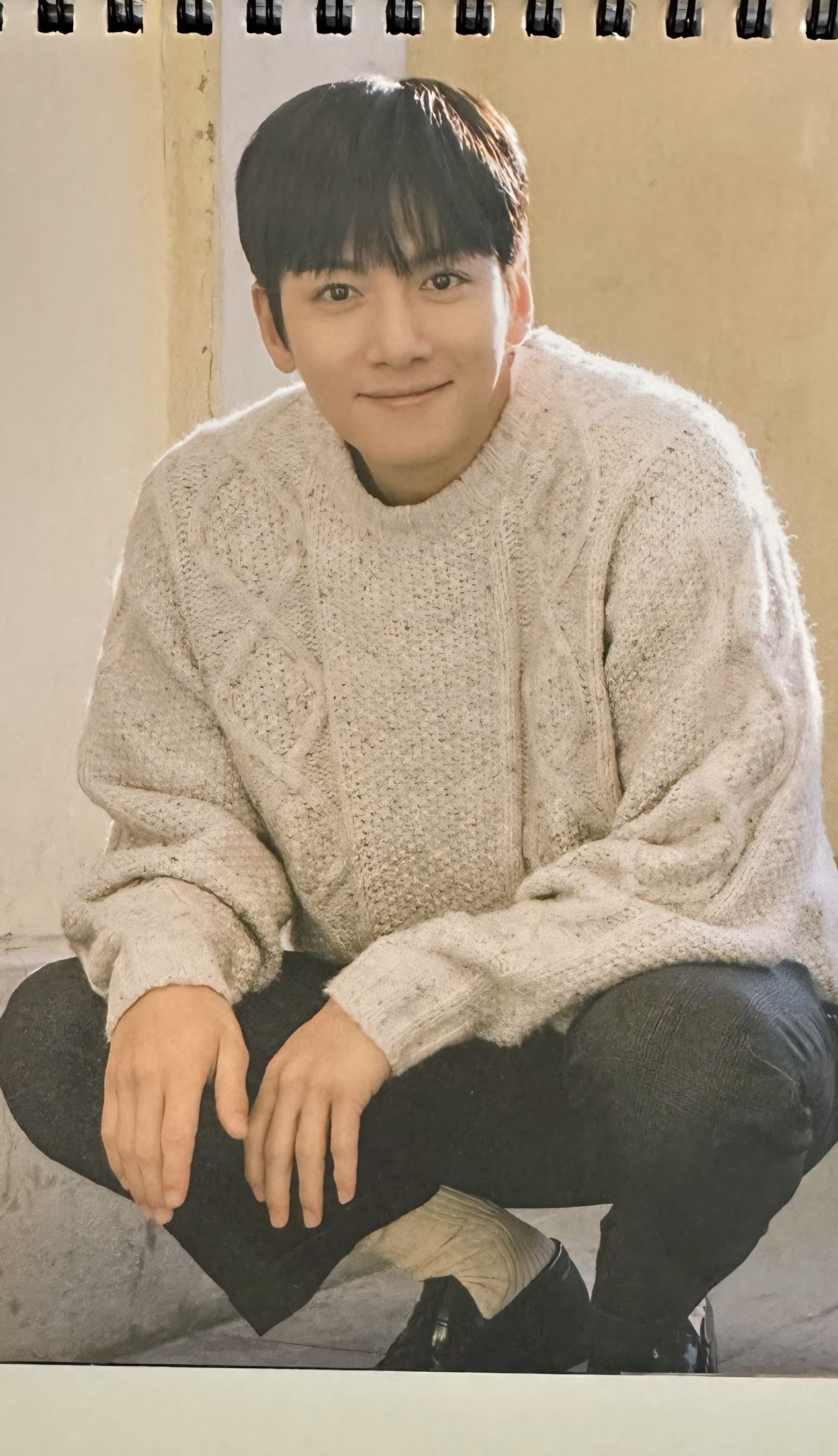 Behind-the-scenes cut of Ji Changwook