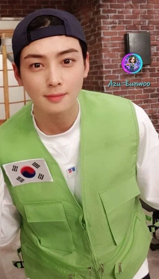 Emotional wallpaper shared by fans for Cha Eunwoo