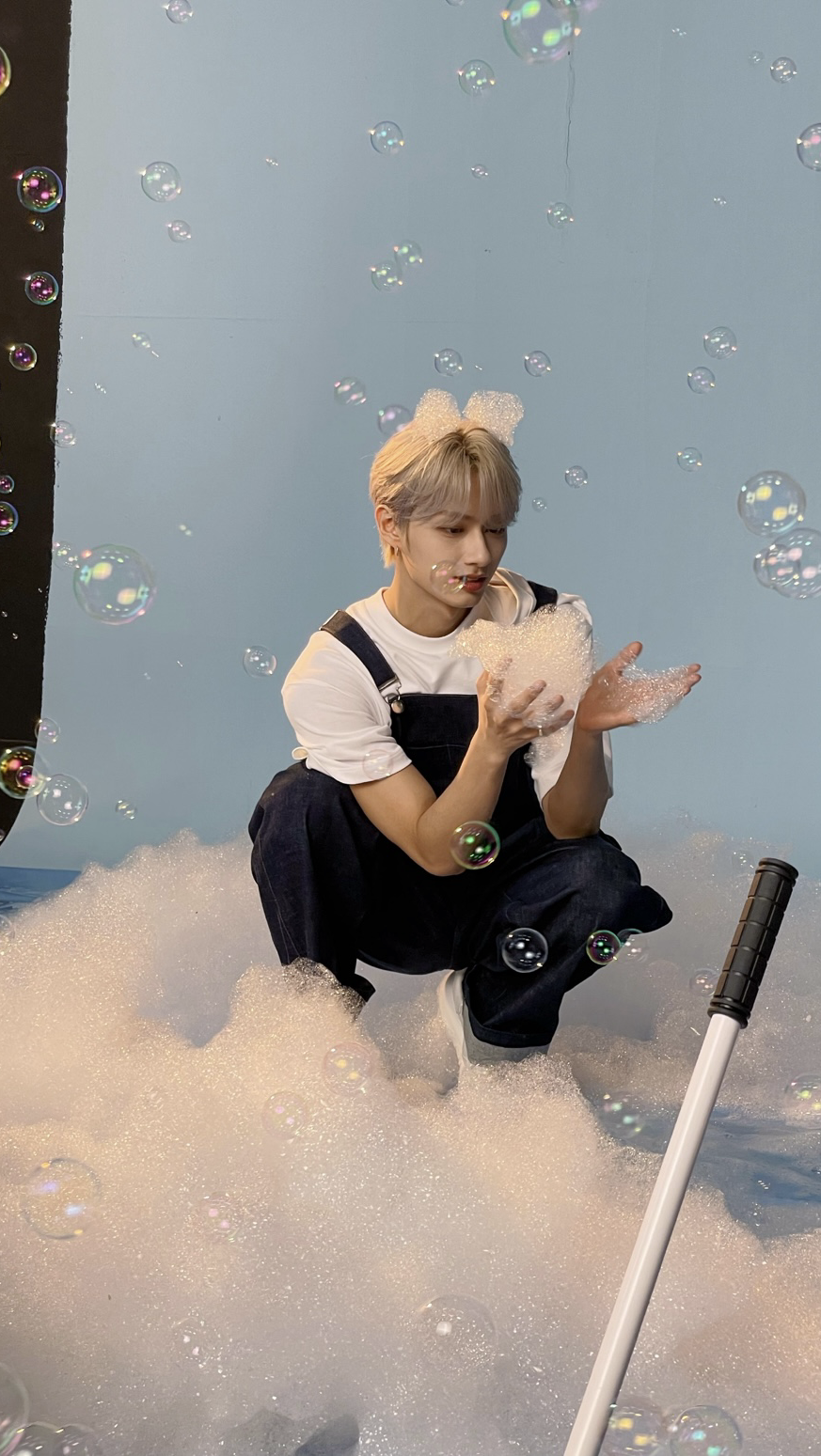 Special wallpaper made by Wen Junhui's fans