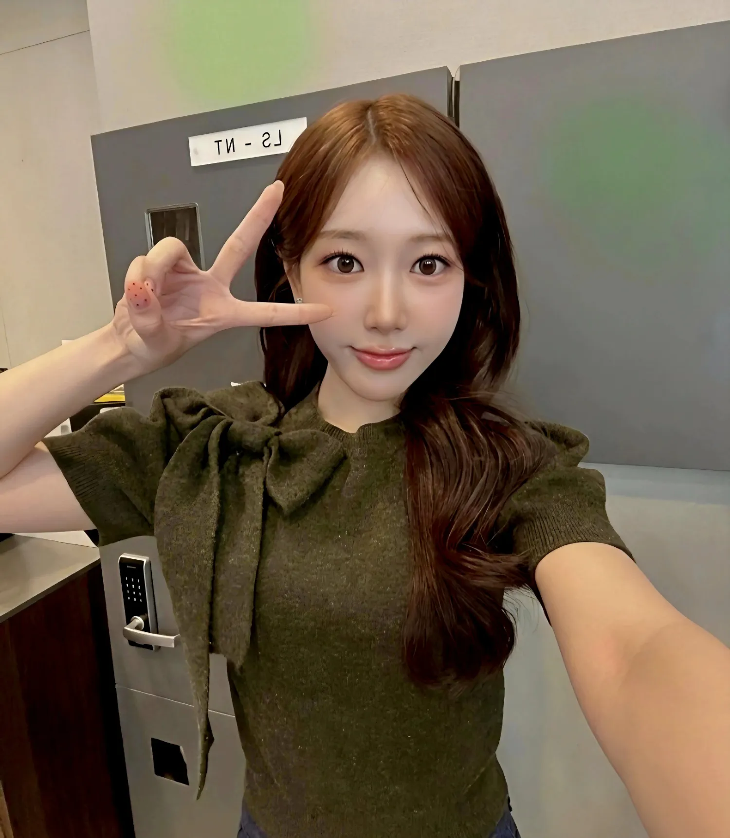 Recent activity shot of Gil Ryeowon