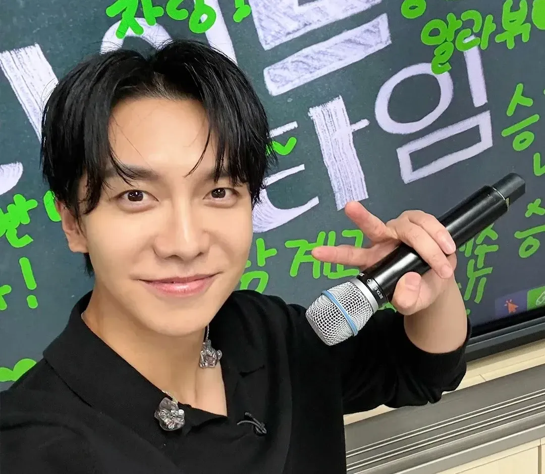 Momen yang diabadikan oleh penggemar Lee Seunggi
