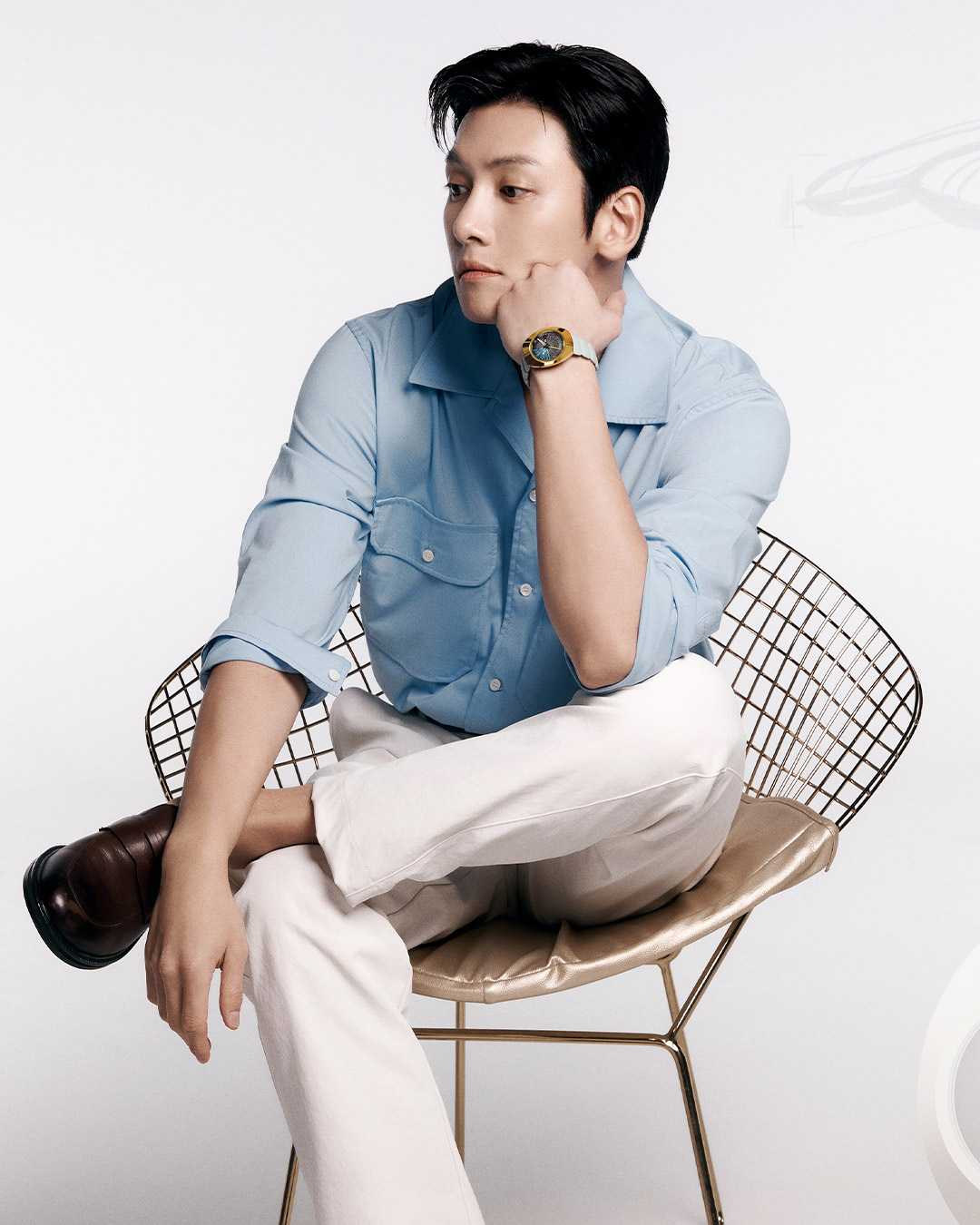 粉丝拍下的池昌旭瞬间