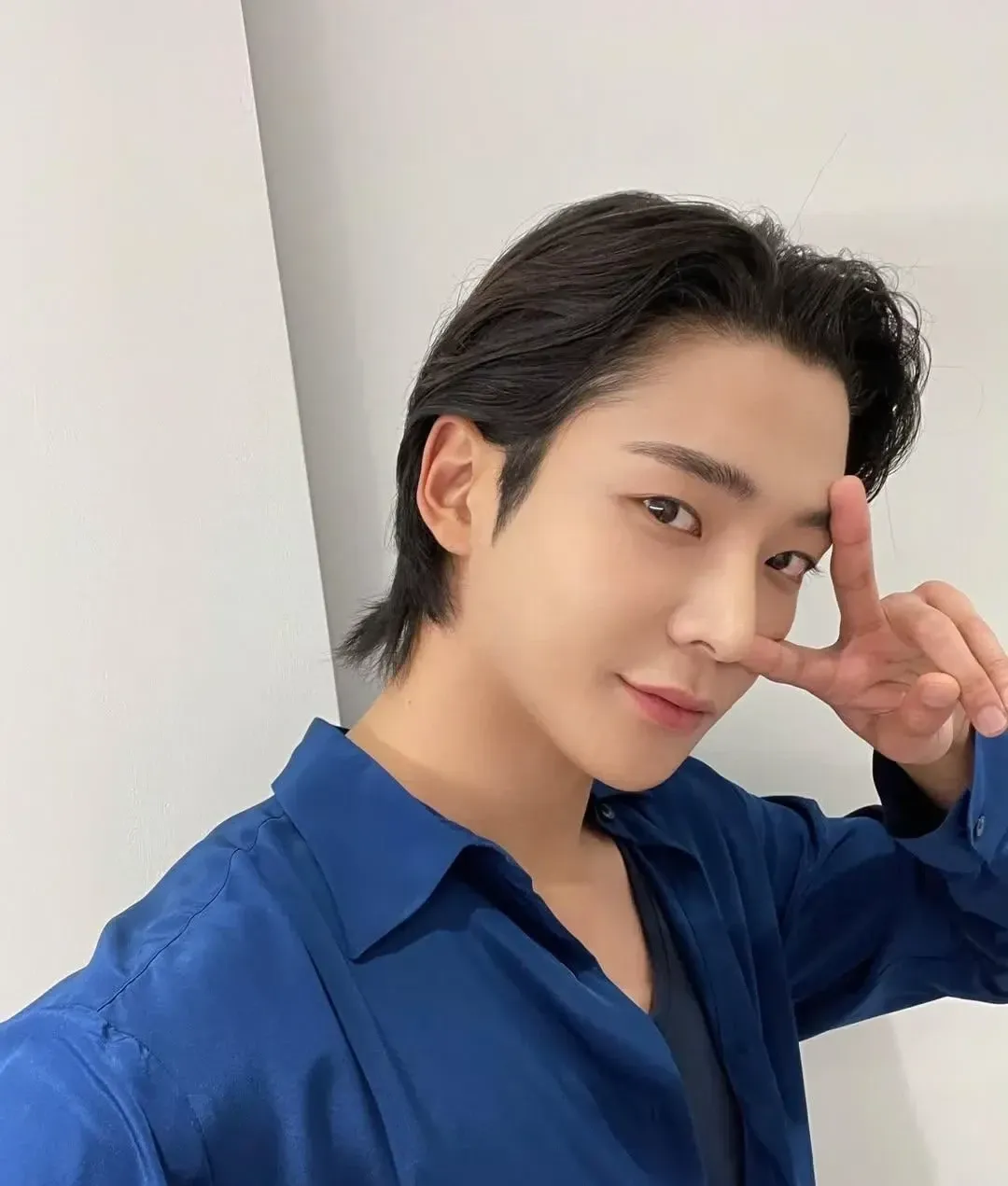 Foto kegiatan terbaru dari Rowoon