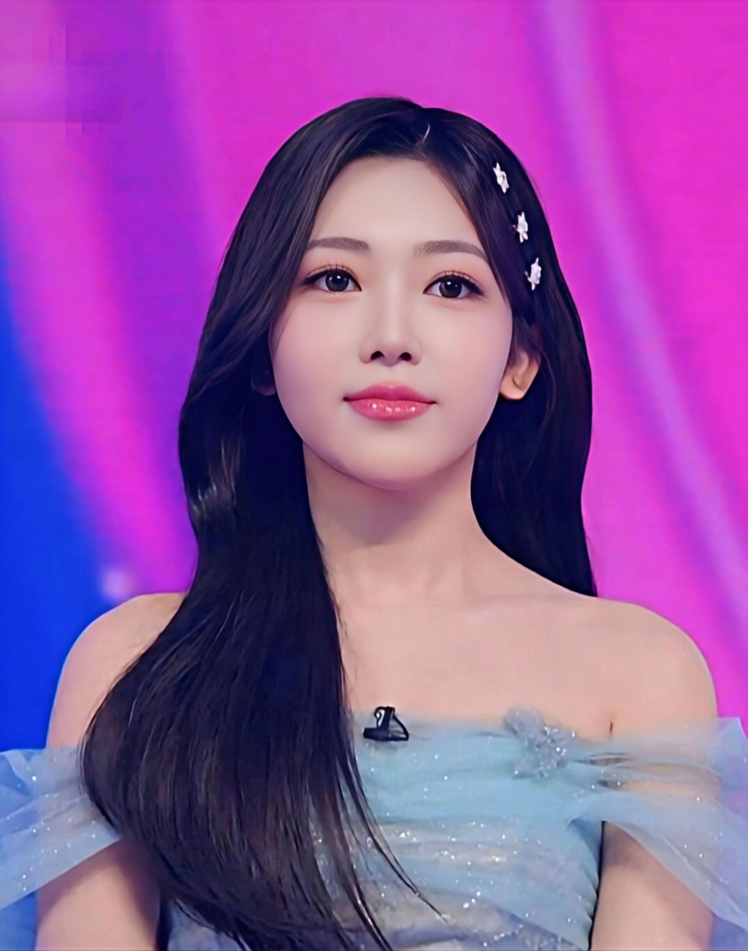 A moment captured by a fan of Board