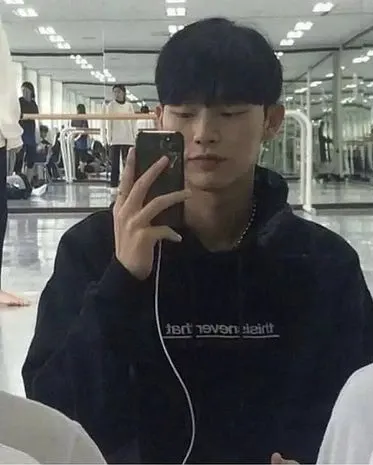Latest photo of Choi Hyunwook