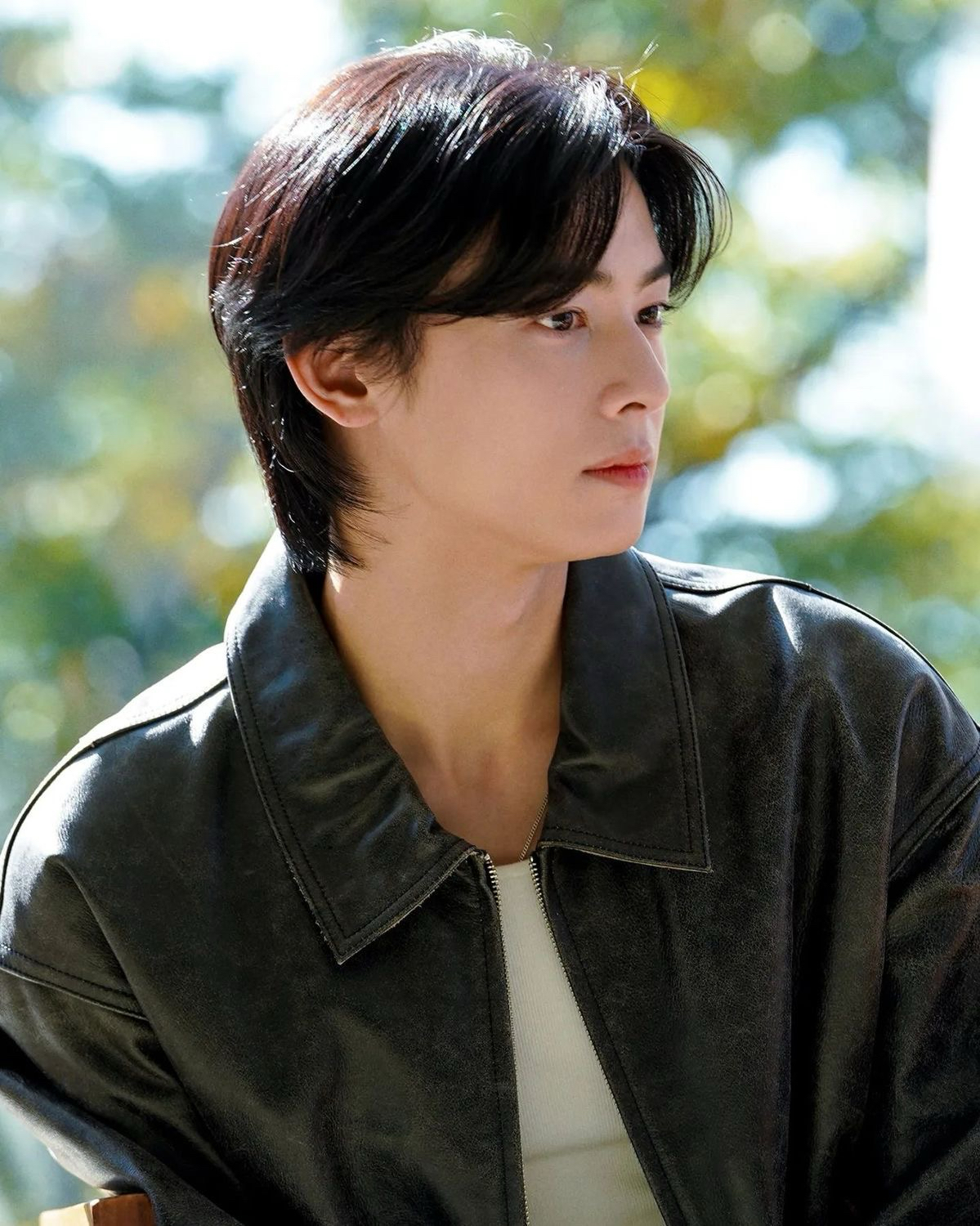Recent activity shot of Cha Eunwoo