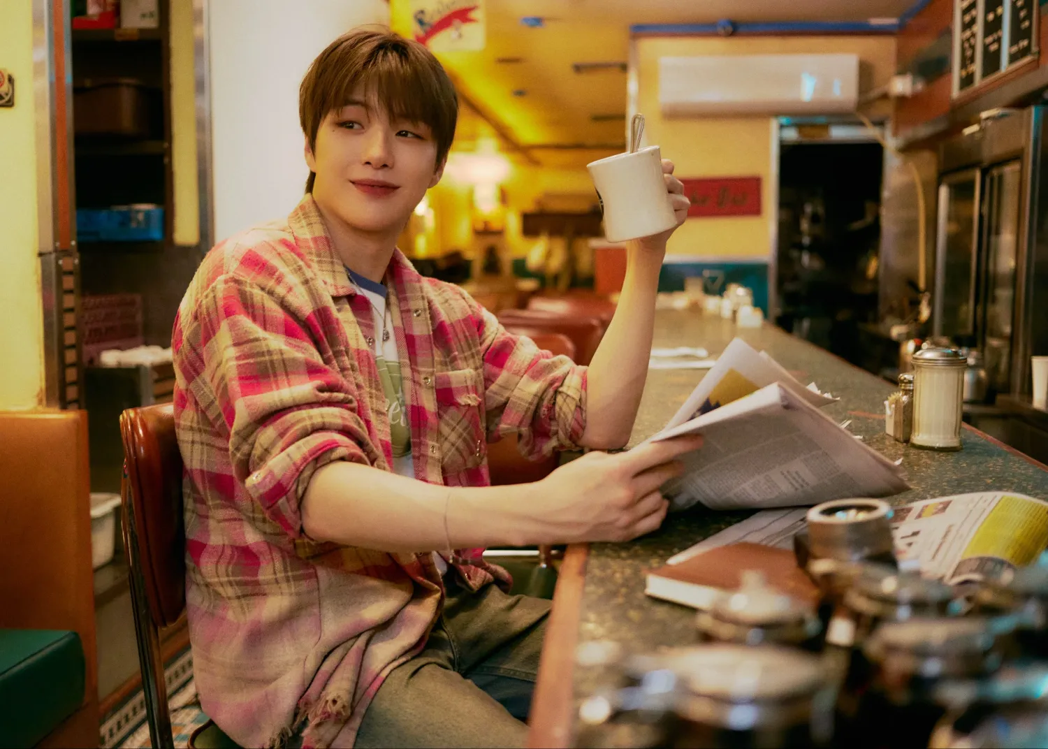 Behind-the-scenes cut of Secret Garden