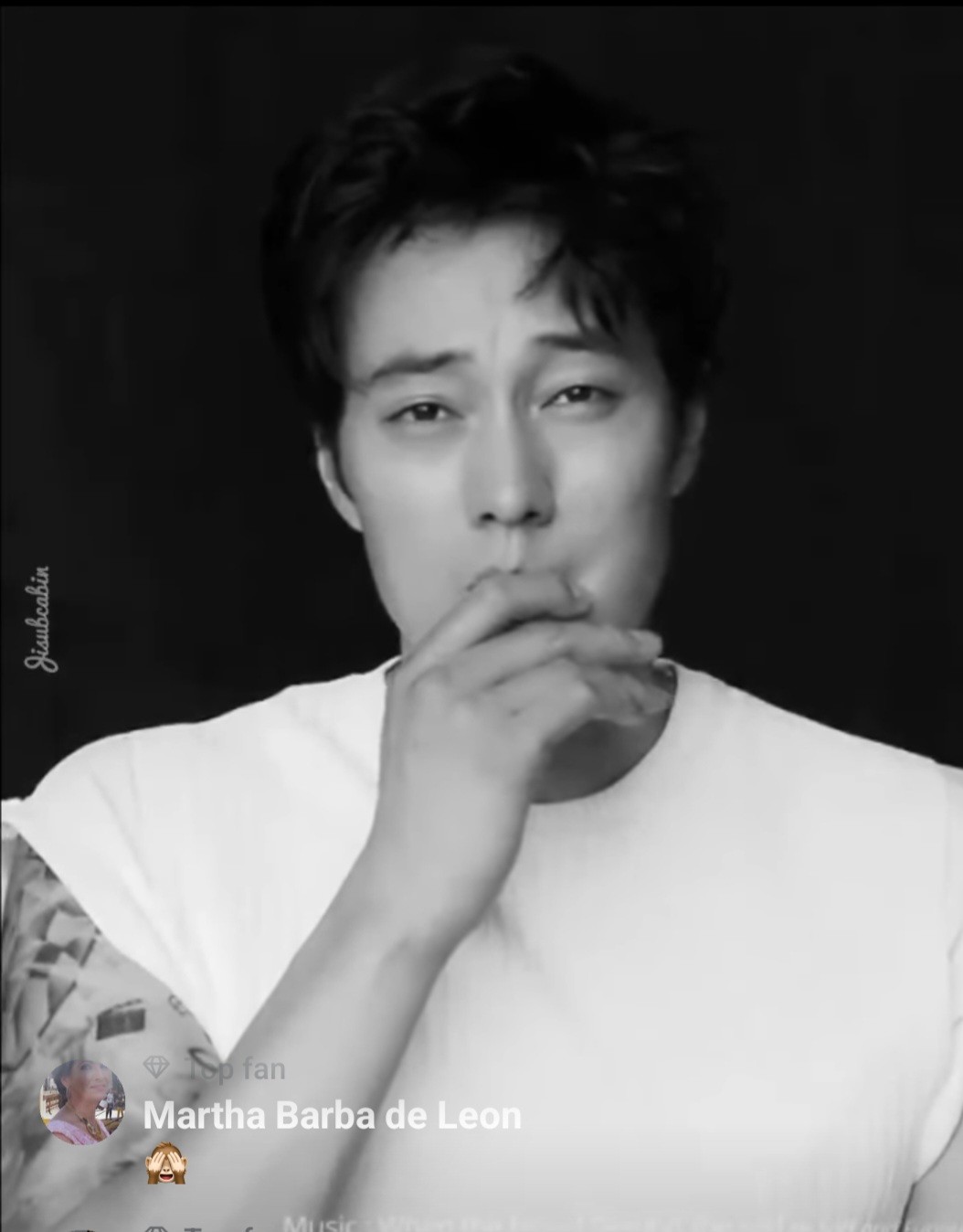 A moment captured by a fan of So Jisub