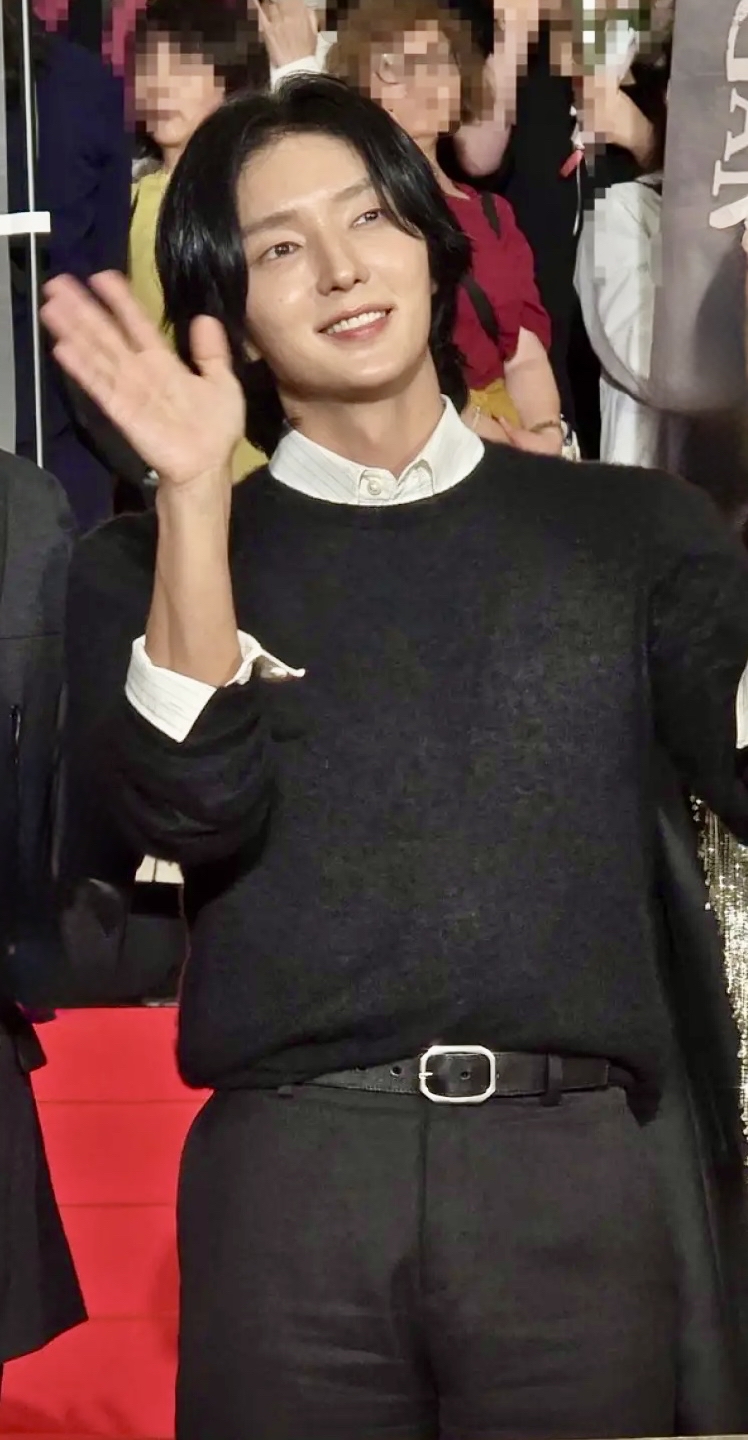 이준기 최근 활동샷