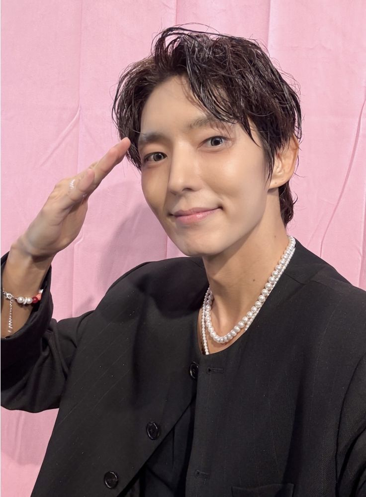 이준기 최근 활동샷