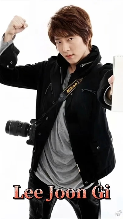 Latest photo of Lee Joongi