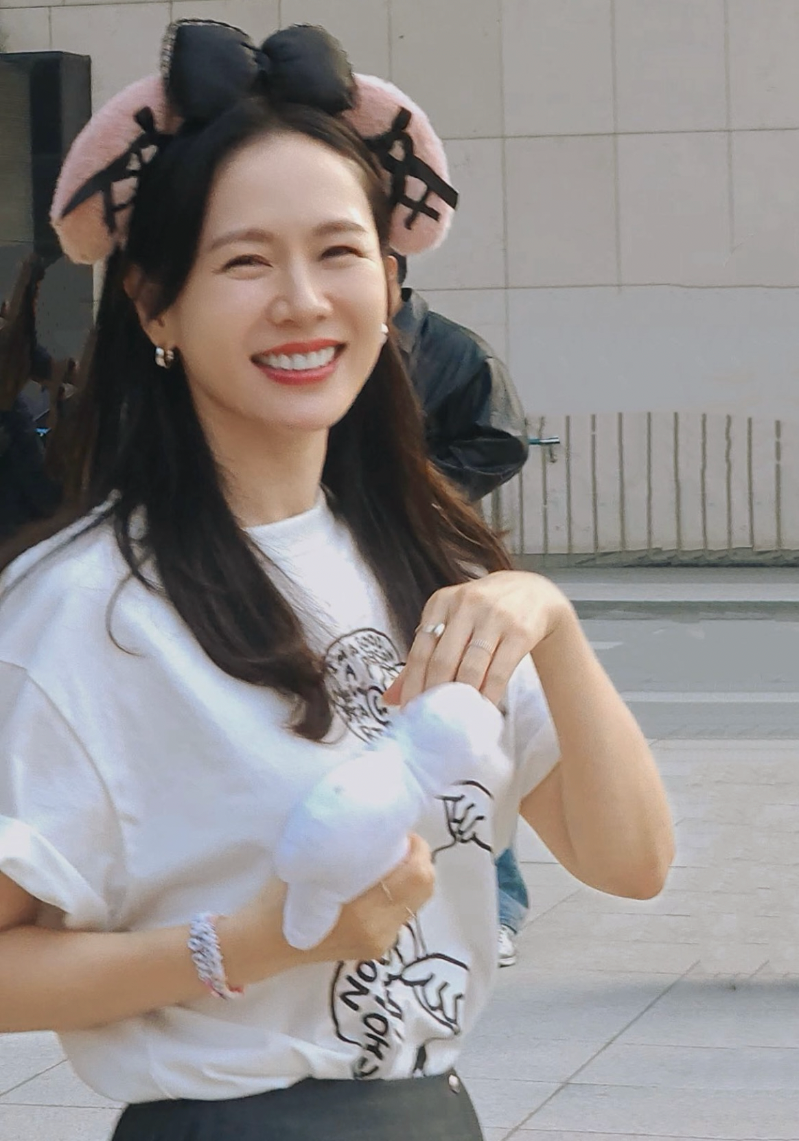 粉丝拍下的孙艺珍瞬间