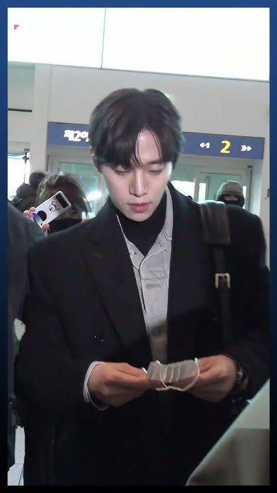 Special wallpaper made by Lee Junho's fans