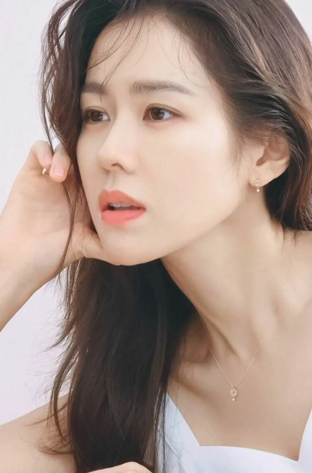 ソン・イェジンのビハインドカット