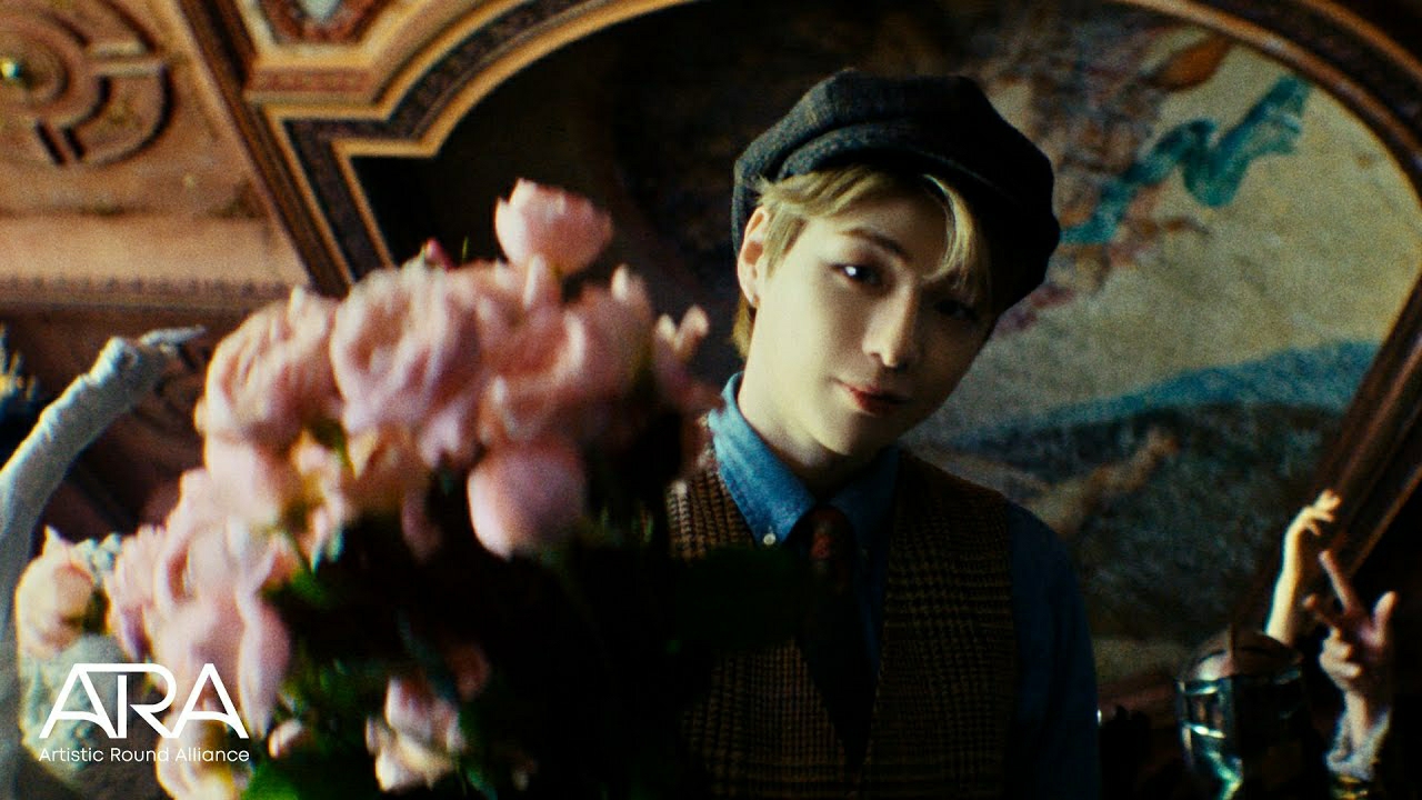 A moment captured by a fan of Secret Garden