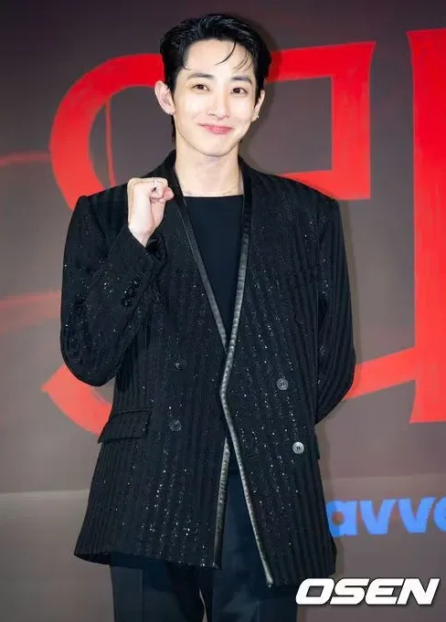 Behind-the-scenes cut of Lee Soohyuk