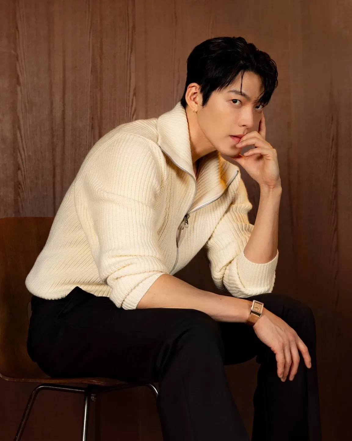 A moment captured by a fan of Kim Woobin