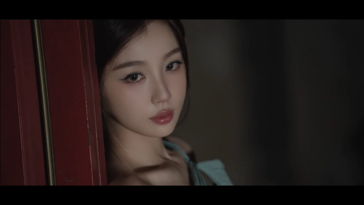 Behind-the-scenes cut of Esther Yu