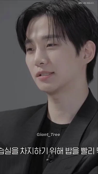 Foto terbaru dari Lee Junho