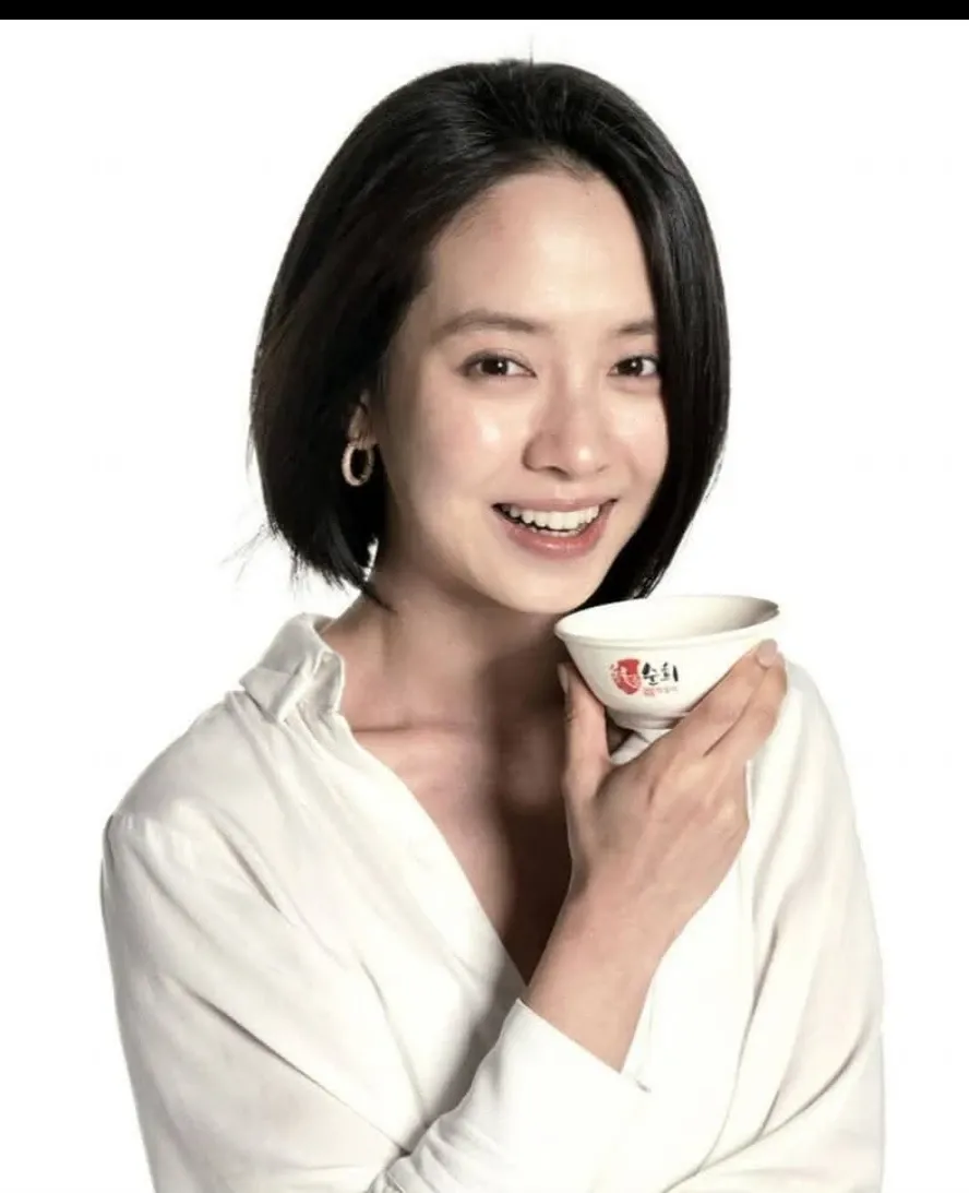 Cuplikan di balik layar dari Song Jihyo