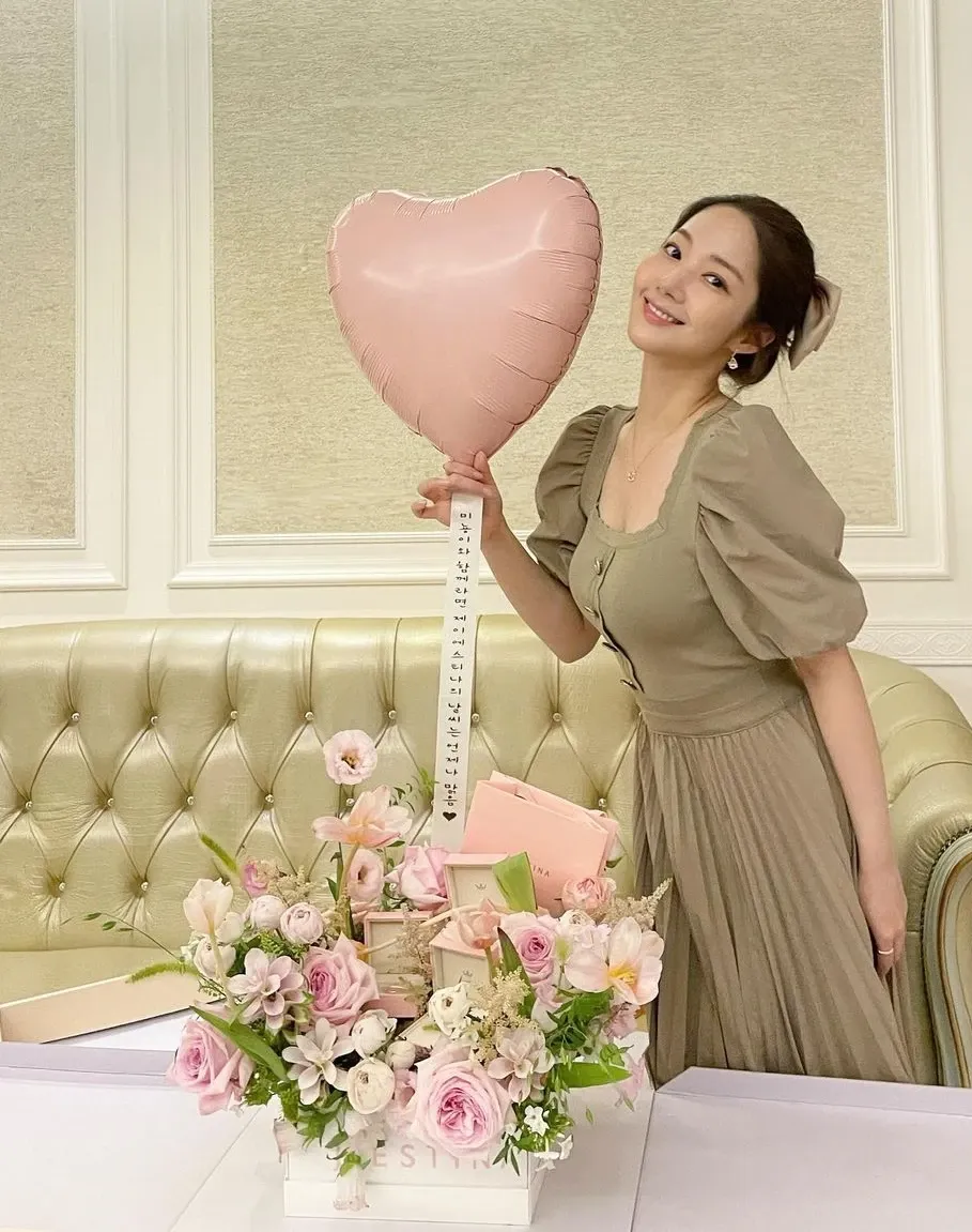 Latest photo of Park Minyoung