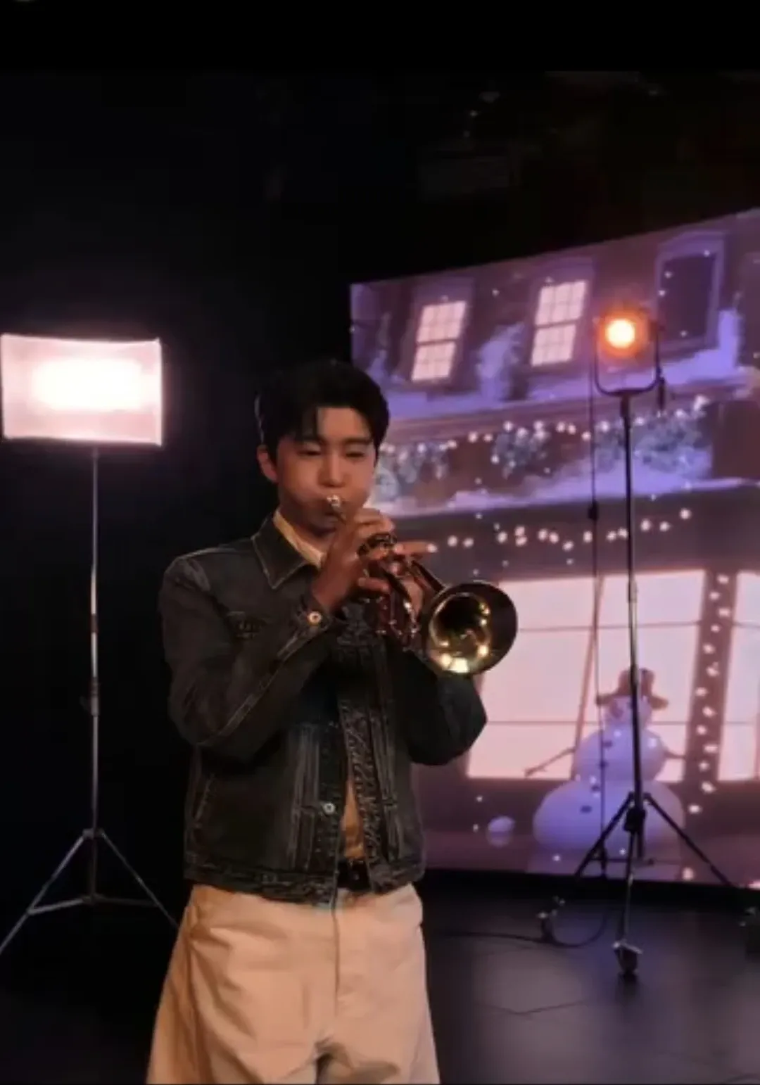 Recent activity shot of Lim Youngwoong